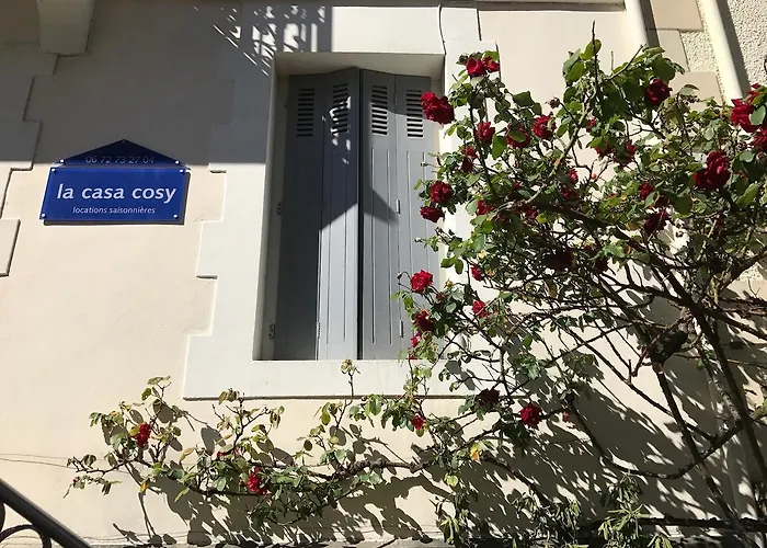 La Casa Cosy, Aparthotel 4*