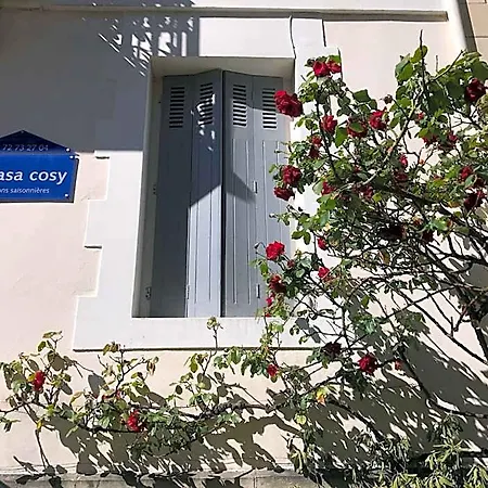 Ξενοδοχείο με διαμερίσματα La Casa Cosy, Μπιαρίτζ