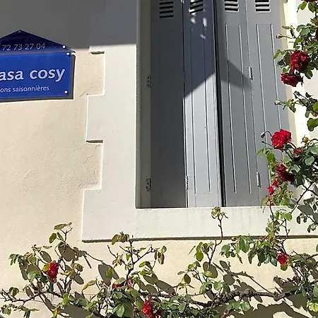 La Casa Cosy, Μπιαρίτζ
